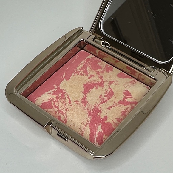 Hourglass Ambient Lighting Blush - Diffused Heat - Picture 11 of 12